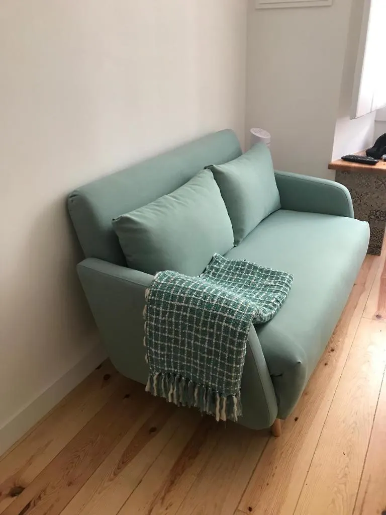Bica Home Lisboa 0*,